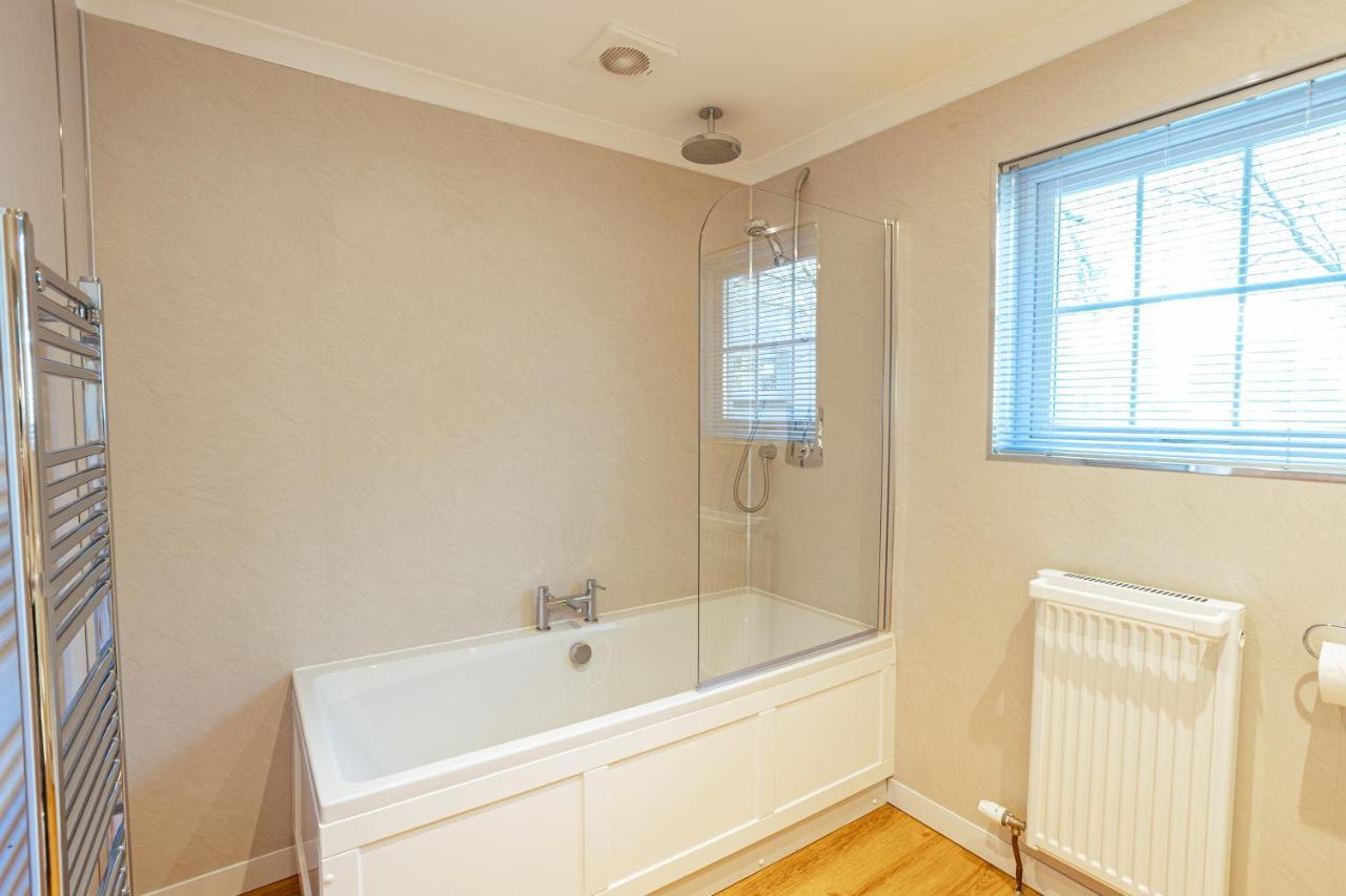 Sparrowhawk Cottage With Hot Tub Newton Stewart Exterior foto